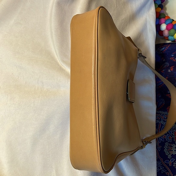 🍞 Tan Coach leather purse - Picture 4 of 9